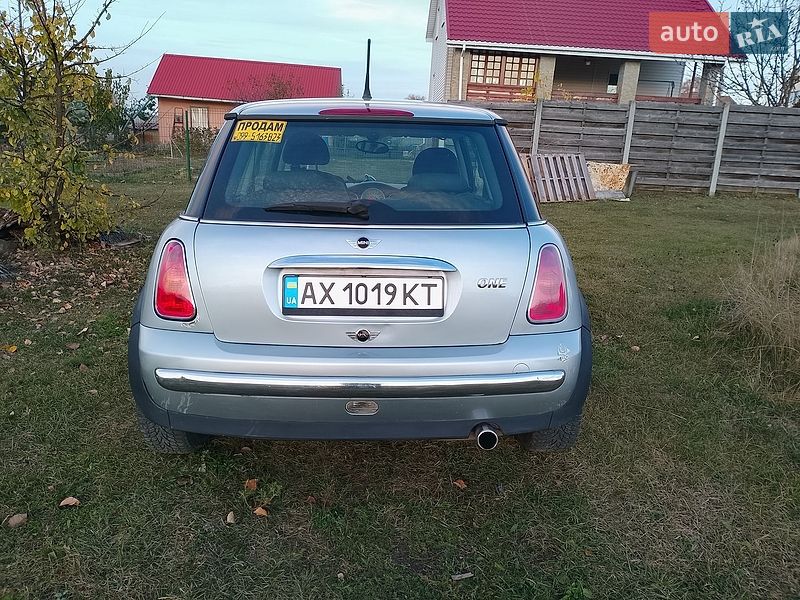 Хэтчбек MINI Cooper 2002 в Харькове