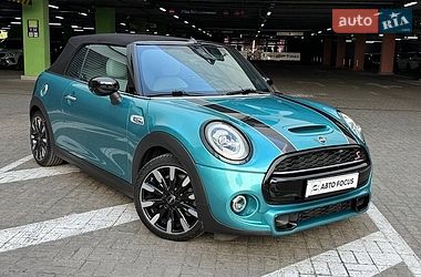 Хетчбек MINI Cooper 2019 в Києві