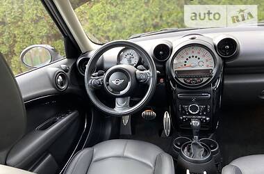 Внедорожник / Кроссовер MINI Countryman 2014 в Киеве