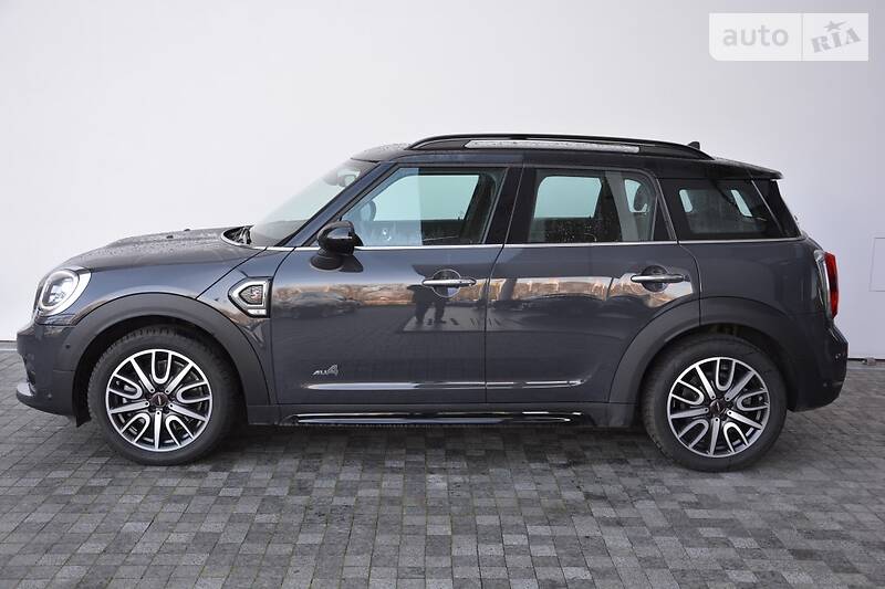 Позашляховик / Кросовер MINI Countryman 2019 в Києві