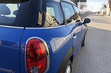 Позашляховик / Кросовер MINI Countryman 2013 в 