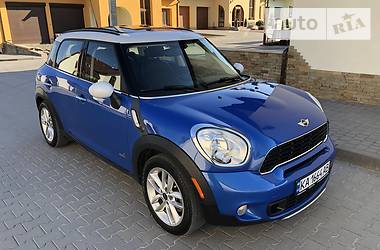 Позашляховик / Кросовер MINI Countryman 2013 в 