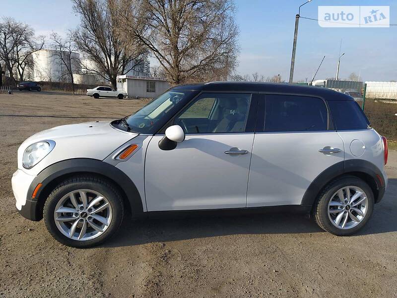 Хэтчбек MINI Countryman 2014 в Днепре