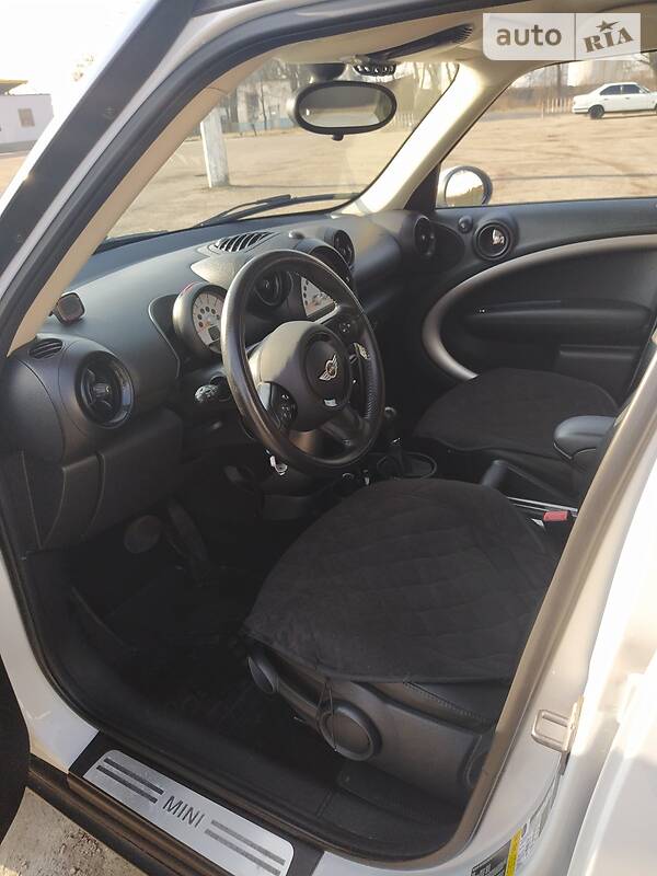 Хэтчбек MINI Countryman 2014 в Днепре