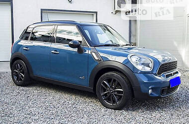 Внедорожник / Кроссовер MINI Countryman 2011 в Обухове