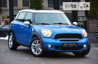 Хэтчбек MINI Countryman 2011 в Киеве