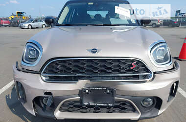 Внедорожник / Кроссовер MINI Countryman 2023 в 