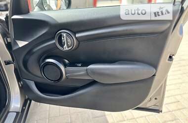 Хэтчбек MINI Countryman 2019 в 