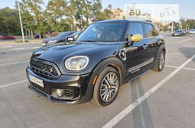 Хэтчбек MINI Countryman 2018 в Киеве