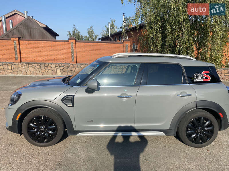 Хетчбек MINI Countryman 2017 в Києві
