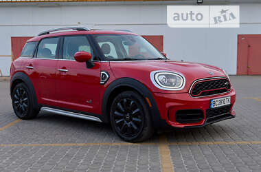 Хэтчбек MINI Countryman 2019 в 