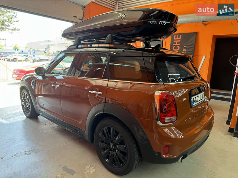 Хэтчбек MINI Countryman 2018 в Киеве фото 19 Хэтчбек MINI Countryman 2018 в Киеве