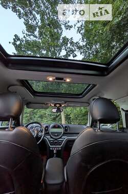 Хэтчбек MINI Countryman 2017 в 