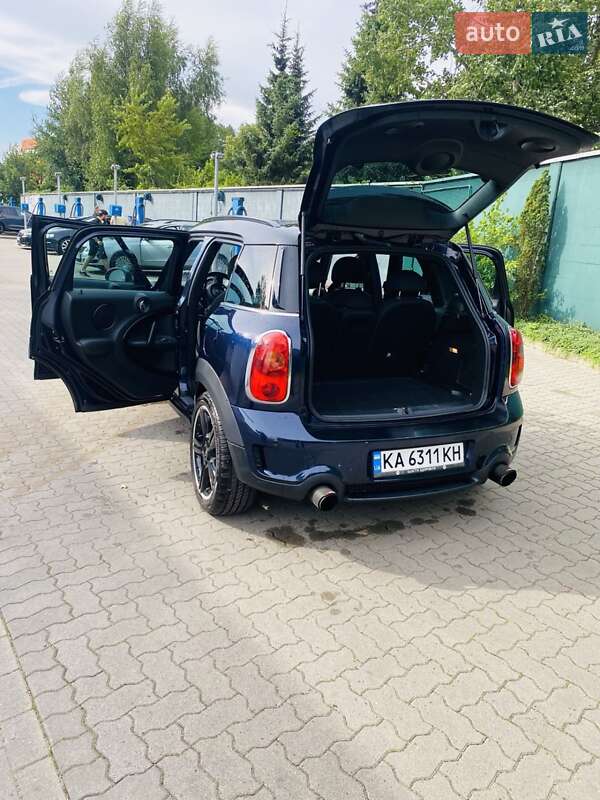 Хэтчбек MINI Countryman 2013 в Луцке