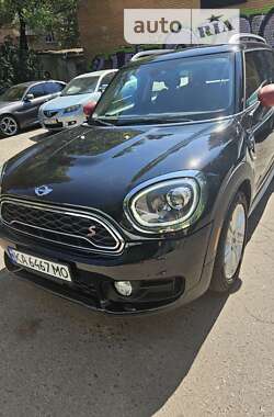 Хэтчбек MINI Countryman 2017 в Киеве