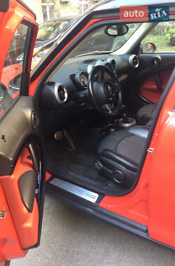 Хэтчбек MINI Countryman 2012 в 
