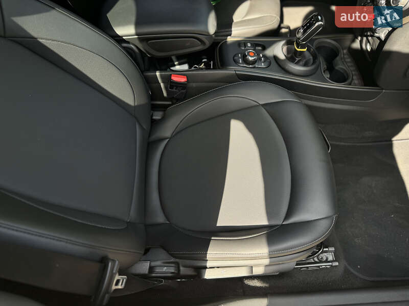 Внедорожник / Кроссовер MINI Countryman 2021 в Киеве фото 8 Внедорожник / Кроссовер MINI Countryman 2021 в Киеве