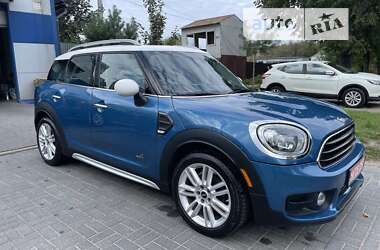 Хэтчбек MINI Countryman 2017 в Львове