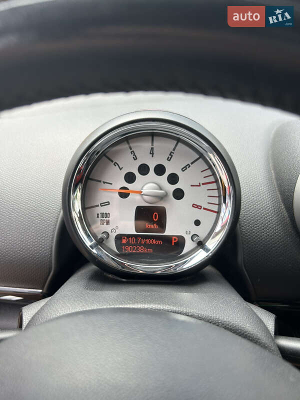 Хэтчбек MINI Countryman 2012 в Киеве