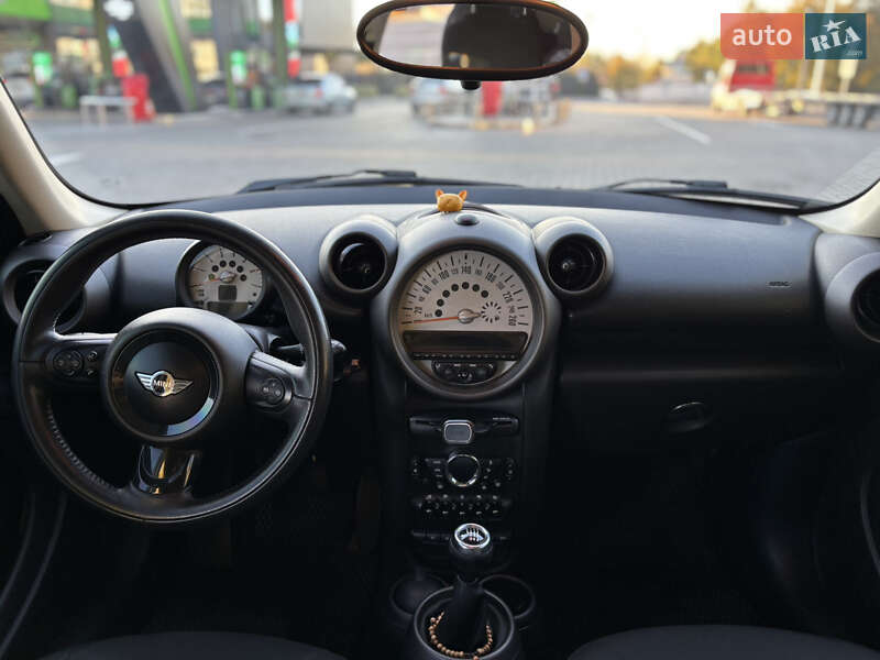Хэтчбек MINI Countryman 2011 в Киверцах