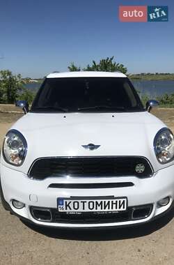 Хэтчбек MINI Countryman 2011 в Черноморске