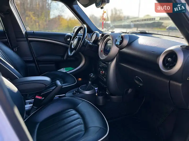 MINI Countryman 2011