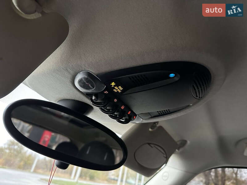 Хэтчбек MINI Countryman 2013 в Синельниково