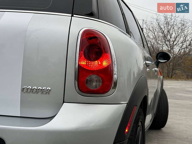 Хэтчбек MINI Countryman 2013 в Синельниково