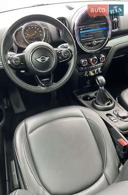 Хэтчбек MINI Countryman 2018 в 