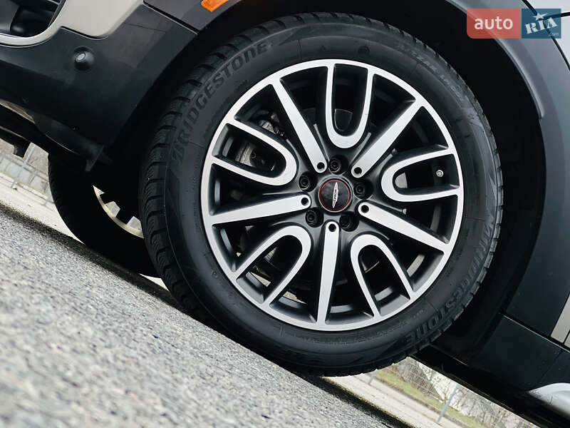 Хэтчбек MINI Countryman 2017 в Киеве
