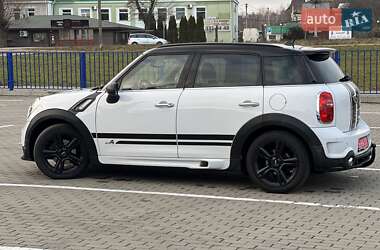 Хэтчбек MINI Countryman 2011 в Нововолынске