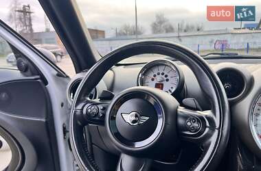 Хэтчбек MINI Countryman 2011 в Нововолынске