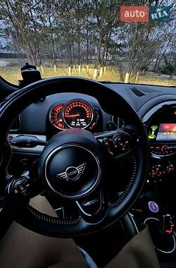 Хэтчбек MINI Countryman 2019 в Киеве