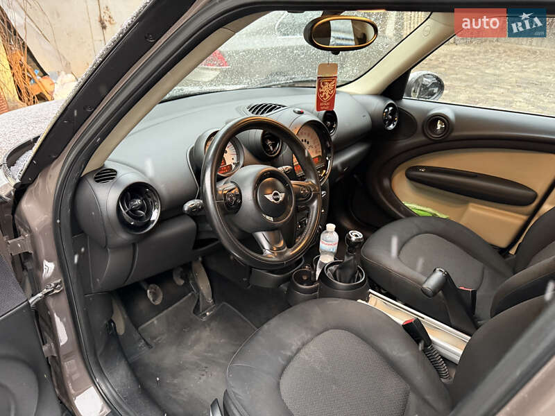 Хэтчбек MINI Countryman 2013 в Львове