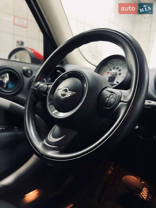 Хэтчбек MINI Countryman 2013 в Черкассах
