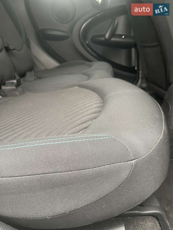 Хэтчбек MINI Countryman 2011 в Киеве