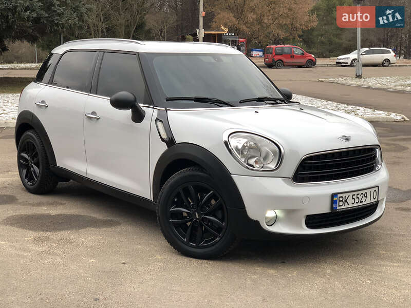 Внедорожник / Кроссовер MINI Countryman 2016 в Ровно