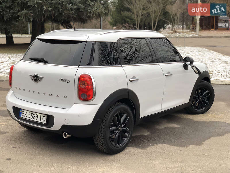 Внедорожник / Кроссовер MINI Countryman 2016 в Ровно