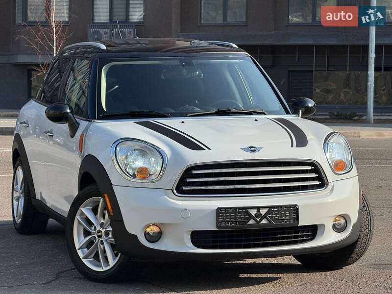 Внедорожник / Кроссовер MINI Countryman 2013 в Одессе