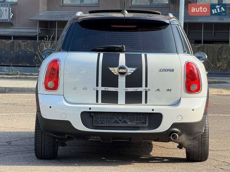 Внедорожник / Кроссовер MINI Countryman 2013 в Одессе