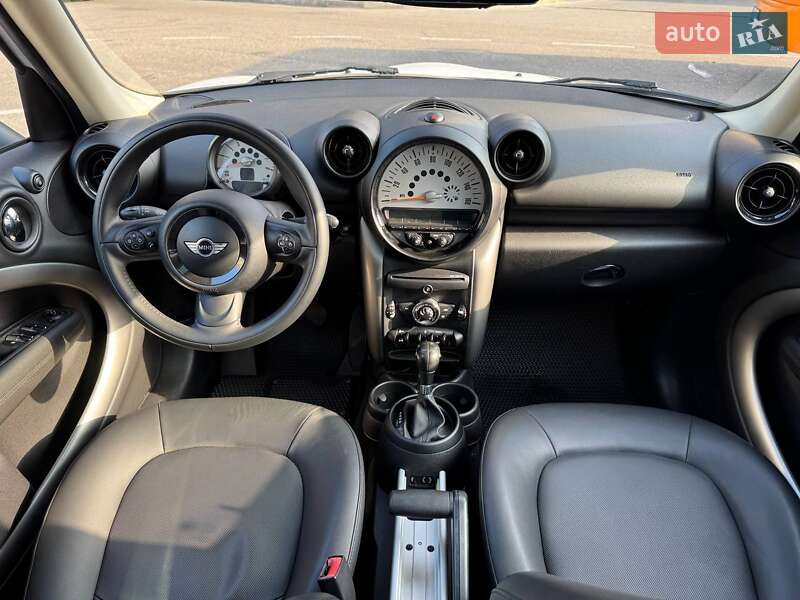Внедорожник / Кроссовер MINI Countryman 2013 в Одессе