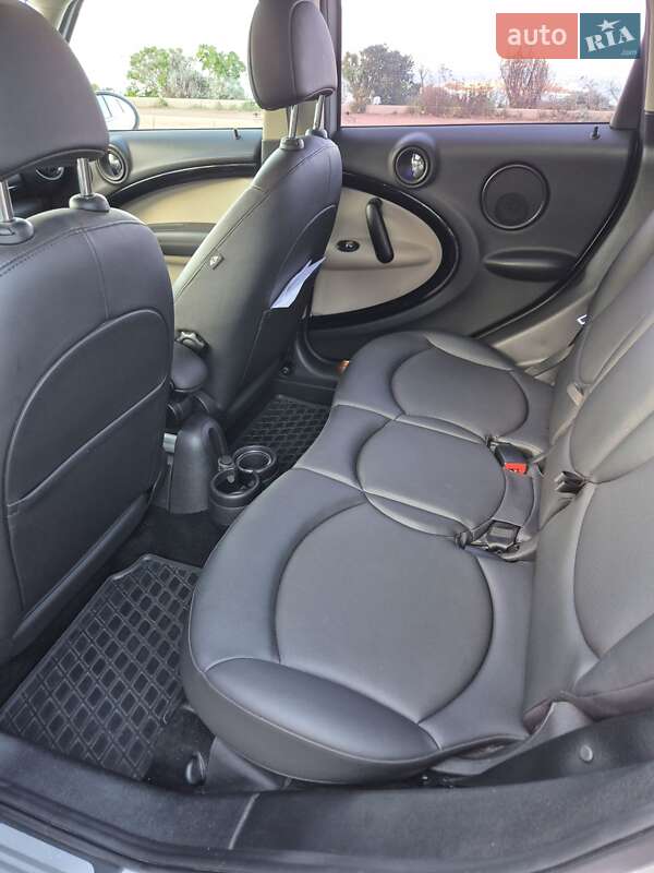 Хэтчбек MINI Countryman 2013 в Киеве