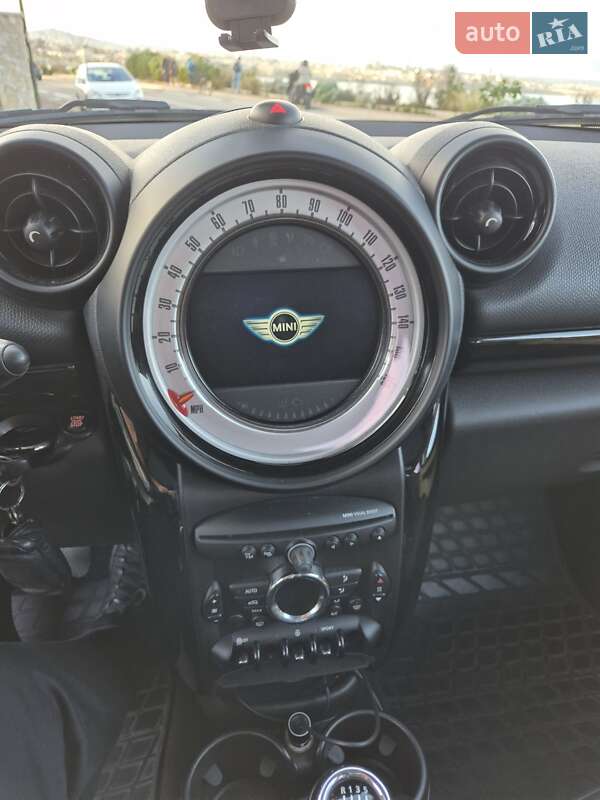 Хэтчбек MINI Countryman 2013 в Киеве