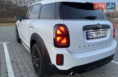 Хэтчбек MINI Countryman 2018 в 