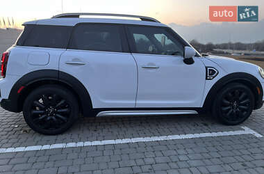 Хэтчбек MINI Countryman 2018 в 