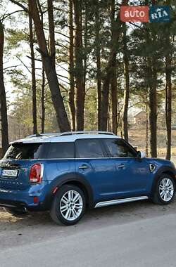 Хэтчбек MINI Countryman 2017 в 