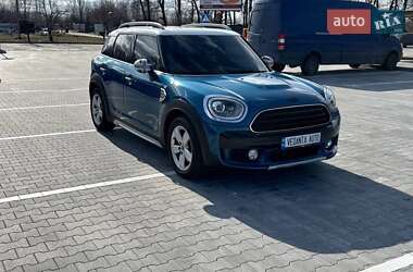 Хэтчбек MINI Countryman 2018 в 