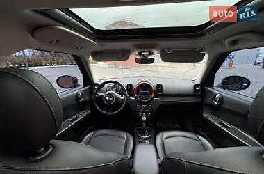 Хэтчбек MINI Countryman 2017 в 