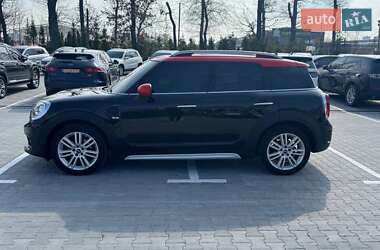 Хэтчбек MINI Countryman 2017 в 