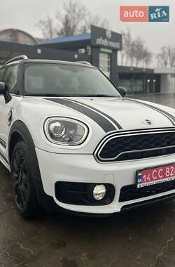 Хэтчбек MINI Countryman 2017 в 